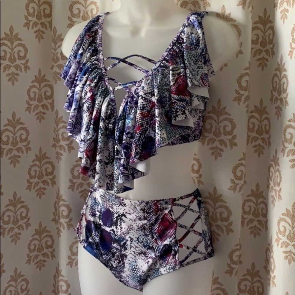 High Waisted Ruffled Top Bikini XL
